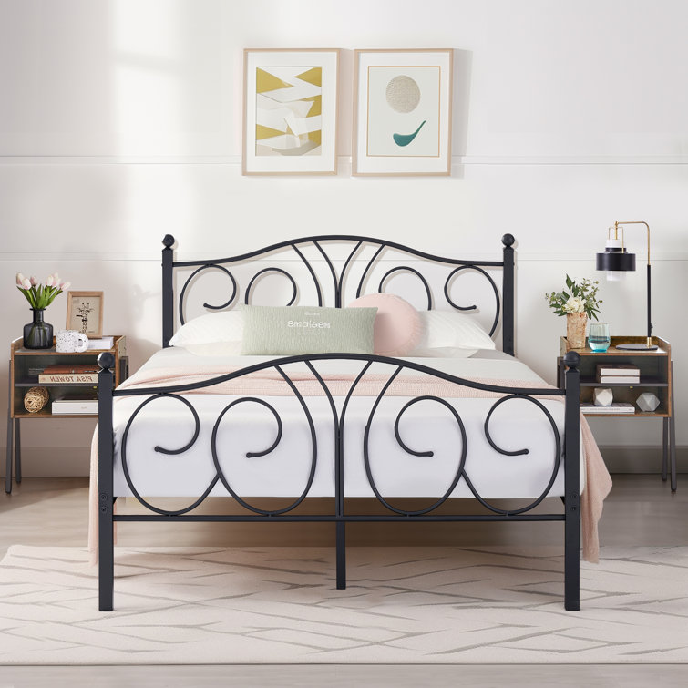 Iron platform bed deals frame